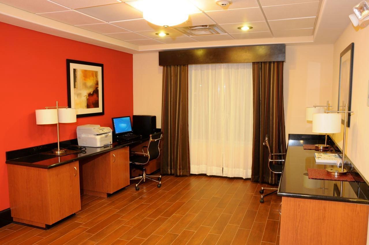 Holiday Inn Express Hotel & Suites Bainbridge By Ihg Exterior foto